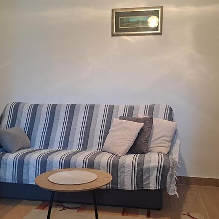 Apartments Stana Sukošan Екстериор снимка